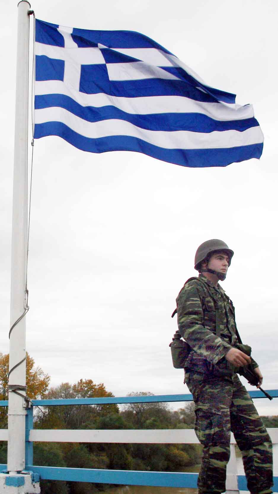 Yunan ordusu sefil durumda!