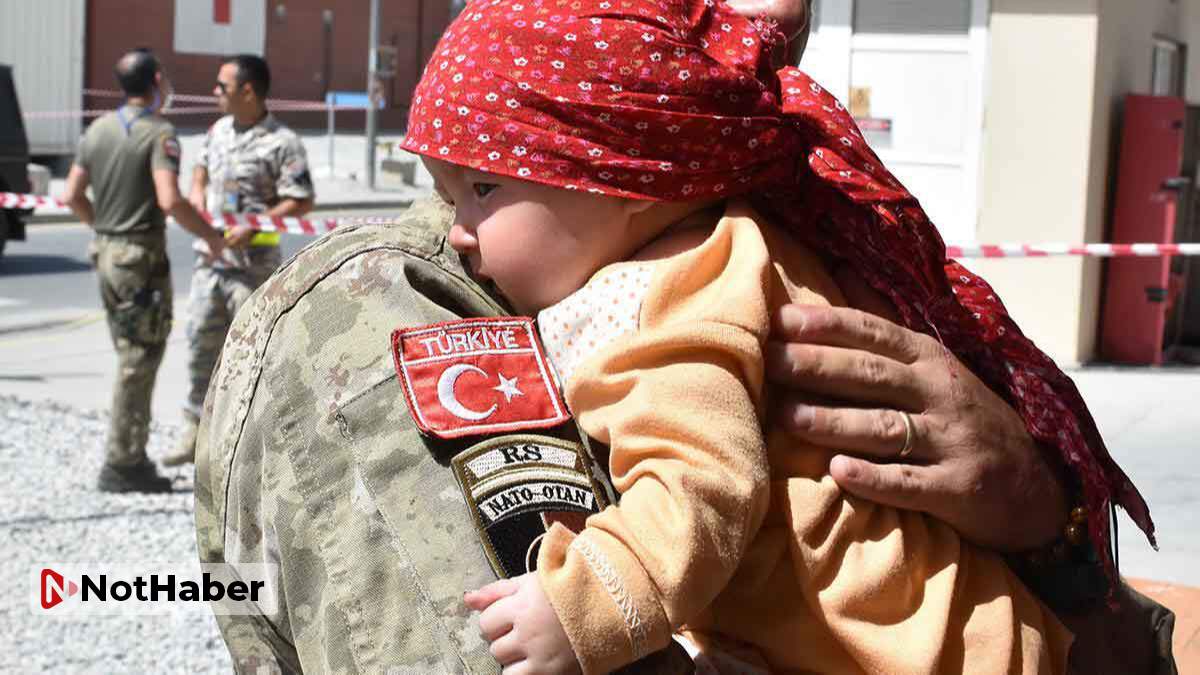 Türk askeri Kabil’de dünyaya örnek oluyor