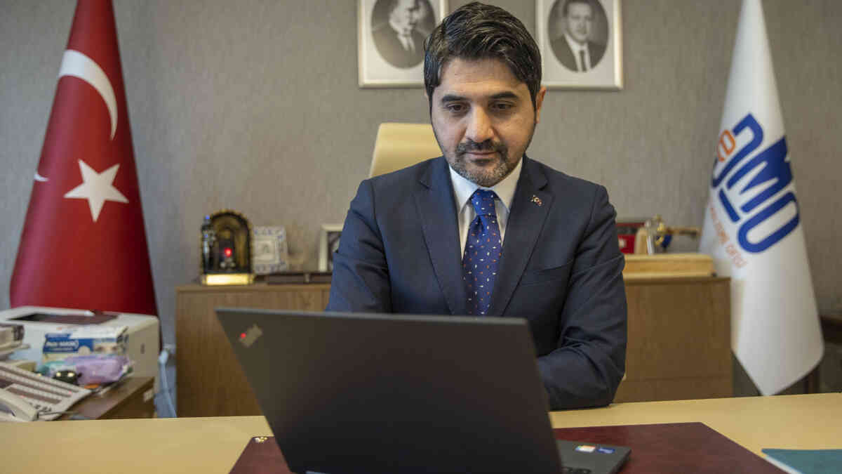 DMO Genel Müdürü Özdemir, AA'nın "Yılın Fotoğrafları" oylamasına katıldı