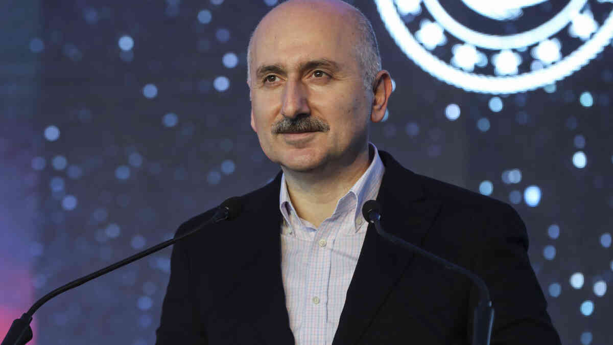 Bakan Karaismailoğlu, yarın uzaya fırlatılacak Türksat 5B'nin önemini anlattı: