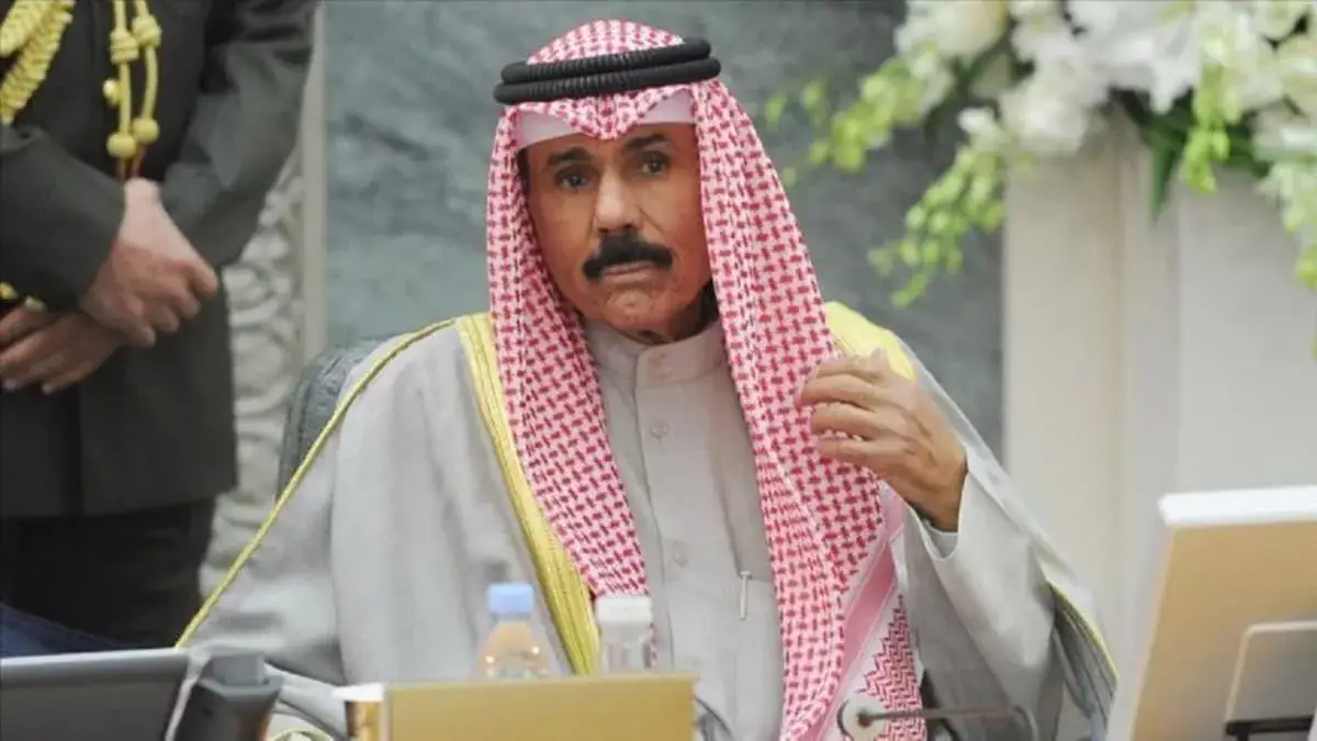 Kuveyt'te yeni hükümet yemin ederek göreve başladı